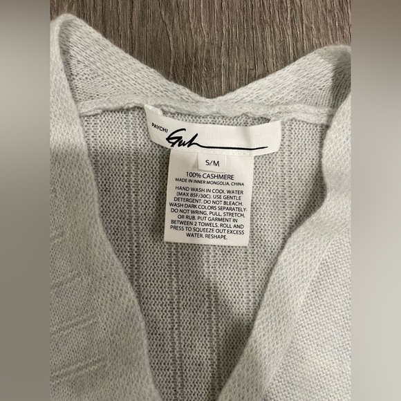 Paychi‎ Guh 100% Cashmere Cardigan Sz S/M - Picture 4 of 9